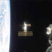 국제우주정거장 ISS 도킹 장면