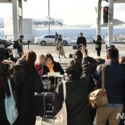 인천공항 '연예인 별도 출입문' 방침…일각선 '특혜' 지적