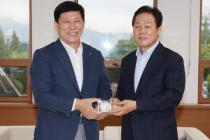 허구연 KBO 총재, 경남 야구장 인프라 개선 요청