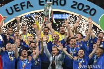 이탈리아, 승부차기 끝에 잉글랜드 꺾고 유럽 제패(종합)