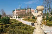 "단지 안에 광화문 광장 3배 크기 유럽식 정원이"…왕길역 로열파크씨티[르포]