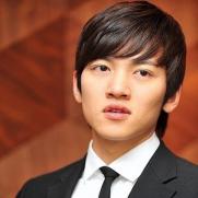 한국 최고미남 배우들의 성형전 모습들