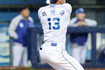 삼성 이성규·이재현·구자욱, 세 타자 연속 홈런 진기록…시즌 1호