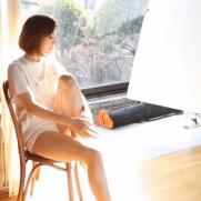   	   [기타]           의자위에서 무릎 모으는 유라...줌인 땡끼는 카메라맨 ~ ^^:      	