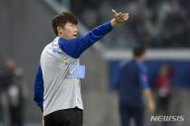 'U-20 월드컵 2연속 8강' 김은중 감독 "21명 모두 수훈선수"