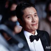 이병헌, 美 넷플릭스 로맨스 영화 공동 제작…"출연 검토중"