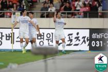 '이기제 막판 극장골' K리그2 수원, 성남에 2-1 역전골