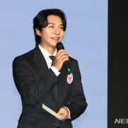 이승기, 가수 컴백…데뷔 20주년 앨범 내달 발매