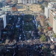 고현정·고민시, '촛불' 남겼다…연예계 비상계엄 규탄 계속